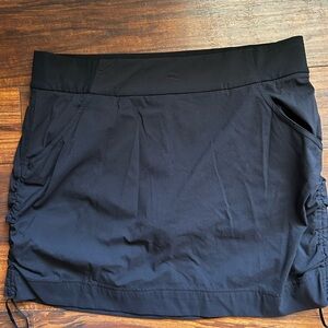 Columbia black skirt, size large